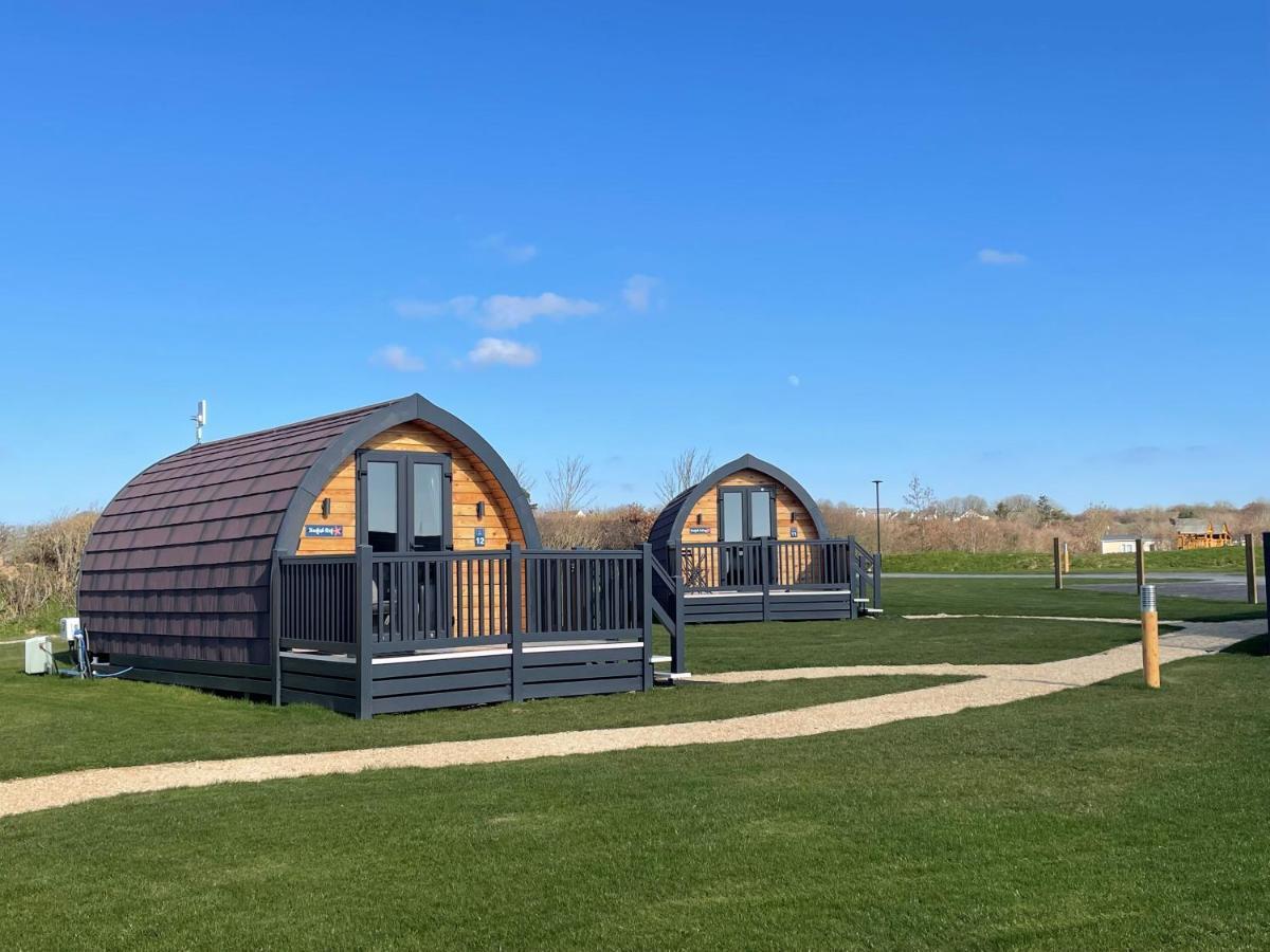 Pentire Coastal Holiday Park Буде Экстерьер фото